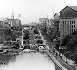 Erie Canal locks and towpath, Lockport, N.Y.