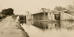 Erie Canal Lock no. 52, Port Byron, N.Y. - facing east