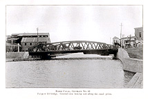 Fairport Lift Bridge in 1915