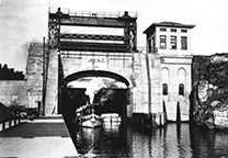 Fleet Leaving Lock Chamber, Lock No. 17