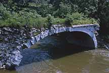 Remains of the southernmost arch of the Little Falls aqueduct