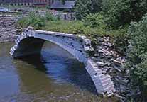 Remains of the southernmost arch of the Little Falls aqueduct