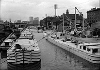 Canal boats on the Erie Canal in downtown Rochester