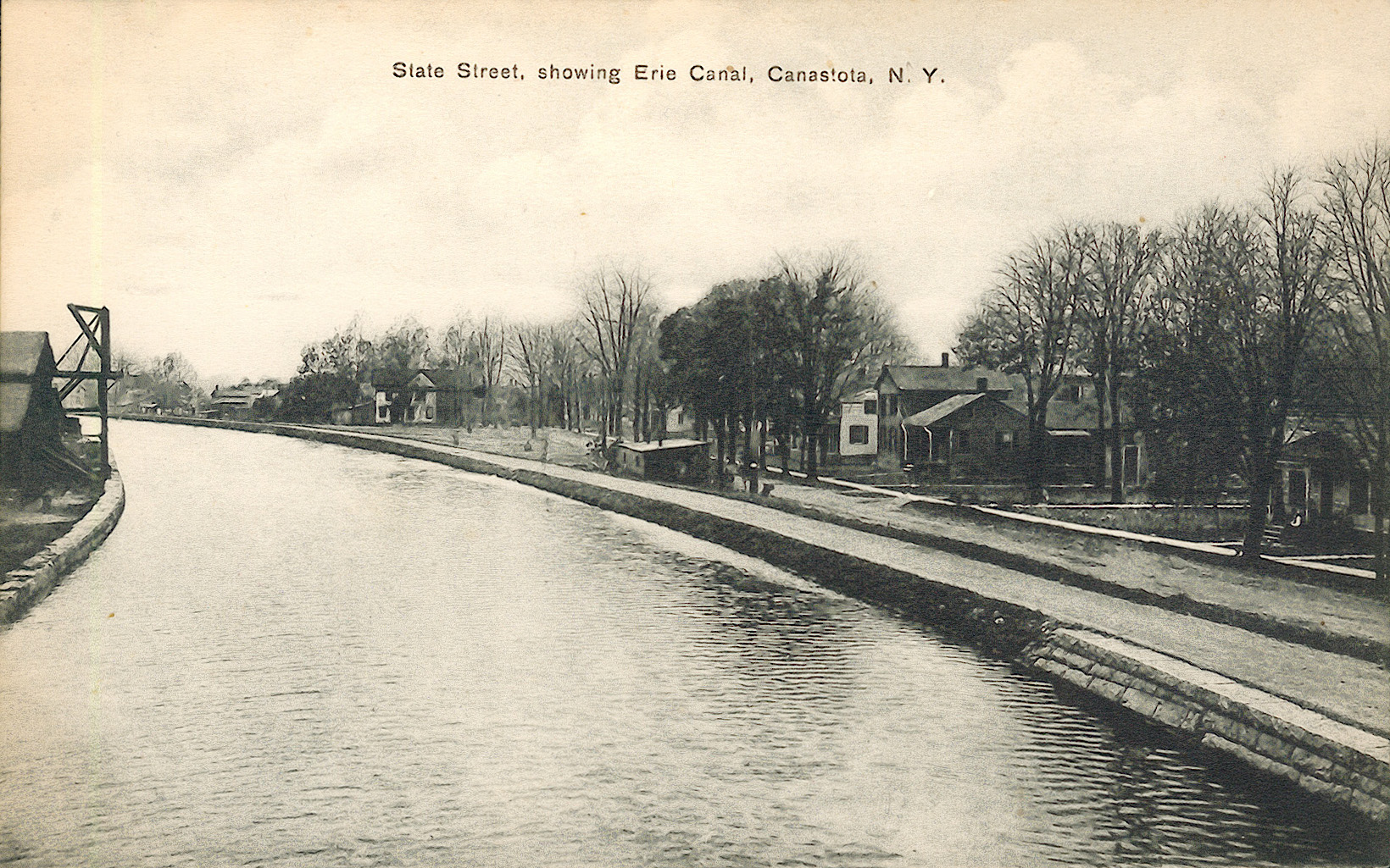 NY' real photo reprint PC published mid-1900s 'D & H Canal lock Ellenville 