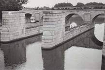 The Lyons Aqueduct looking south