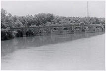 Montezuma Aqueduct remains - east side, looking south