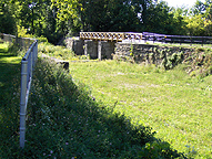Centreport Aqueduct -- looking west from the heelpath