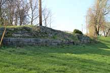 Lock no. 10, Cohoes, NY, west chamber, western wall, looking north