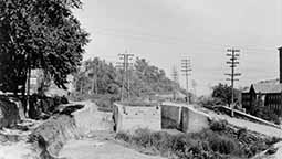 Remains of Enlarged Erie Canal no. 16, 1950?