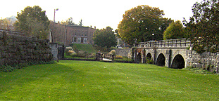 The Jordan Aqueduct, looking west from within the canal prism