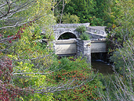 A view of the aqueduct from Kinne Road