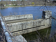 Rexford Aqueduct, southern segment, prism supports